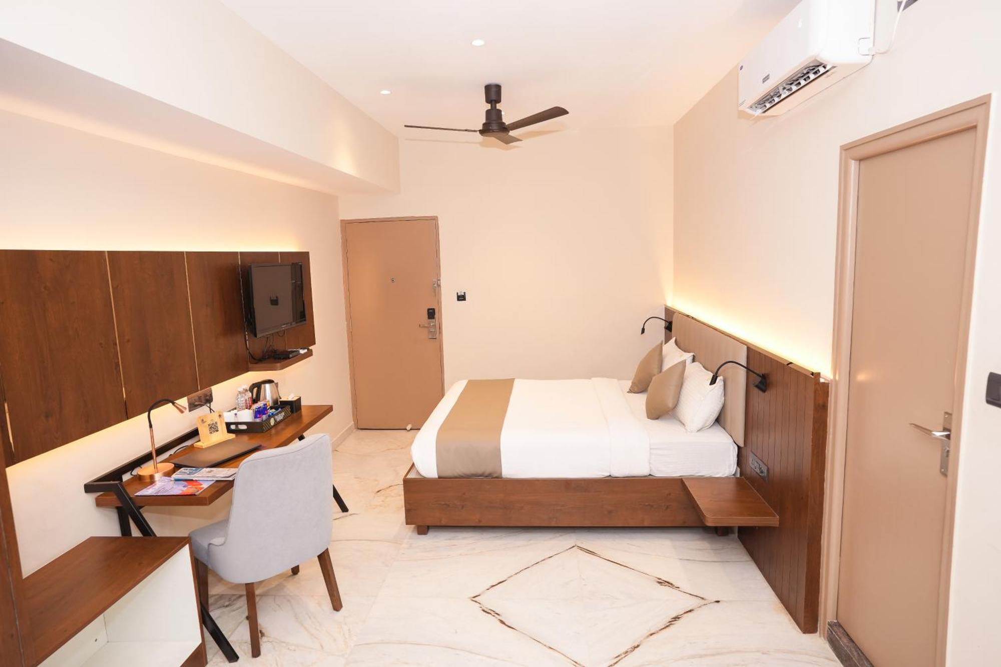 Vaishnavi Residency Hotel Bangalore Luaran gambar