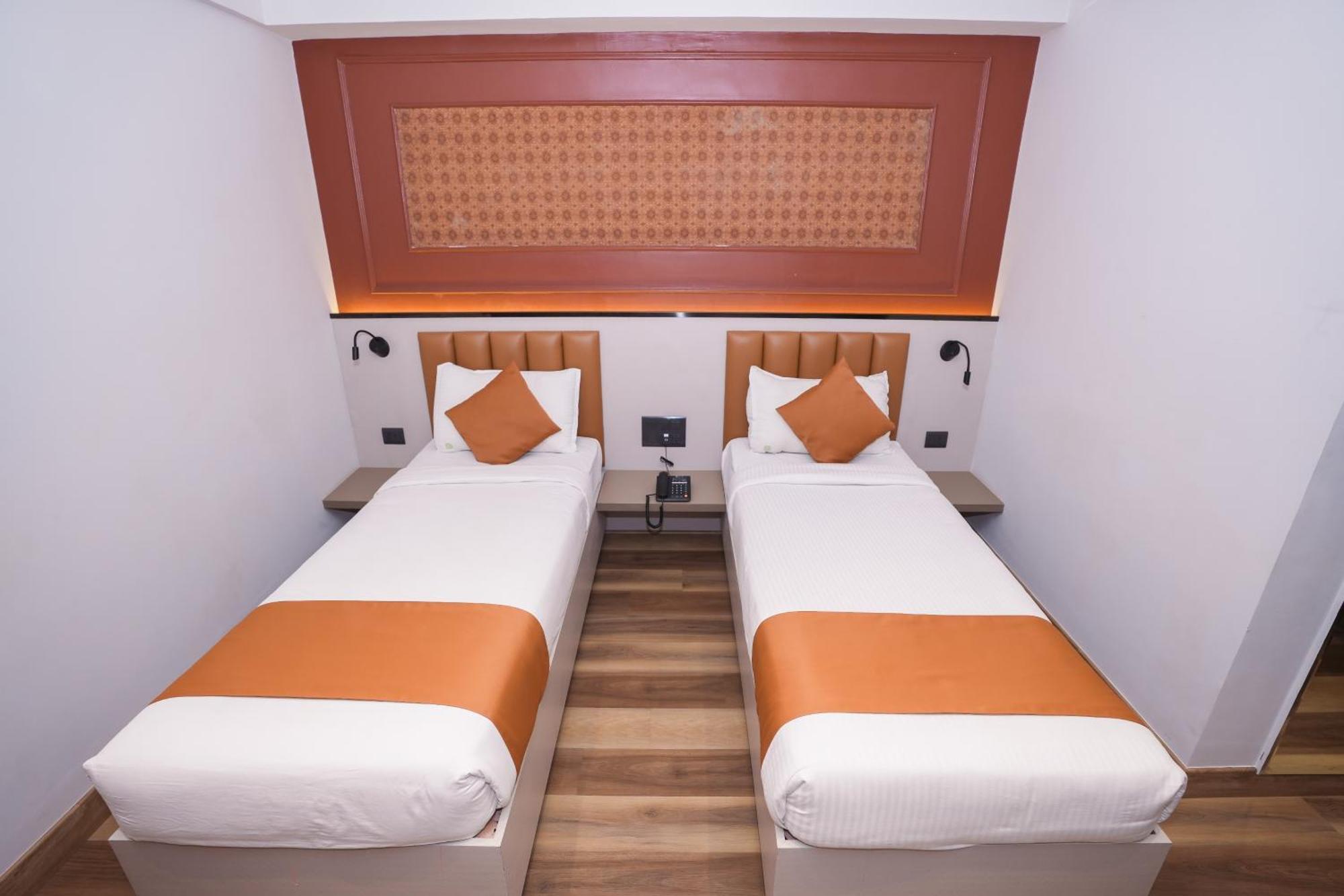 Vaishnavi Residency Hotel Bangalore Luaran gambar