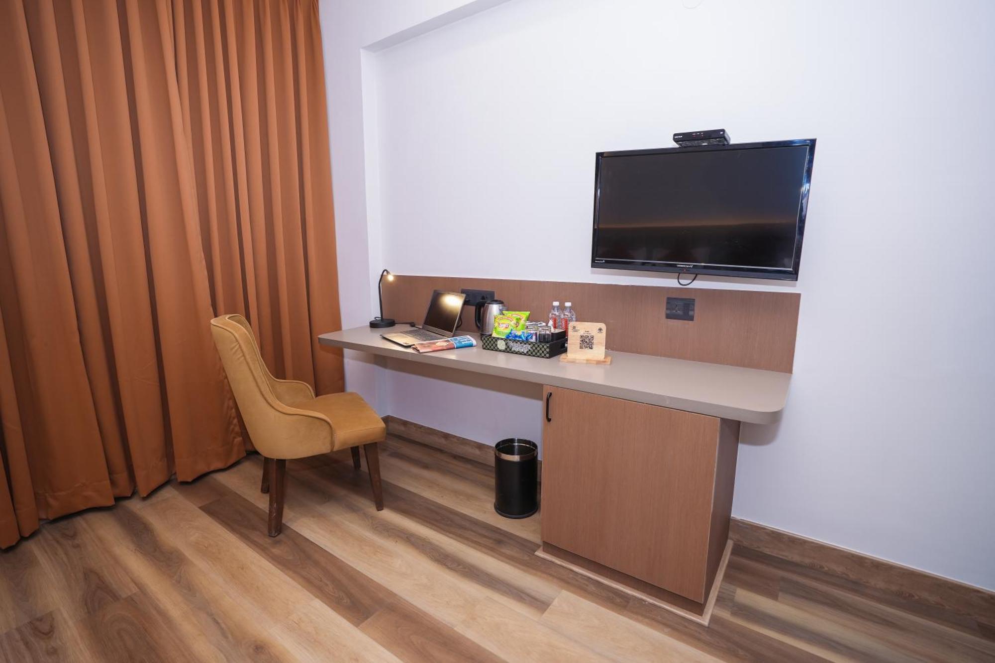 Vaishnavi Residency Hotel Bangalore Luaran gambar